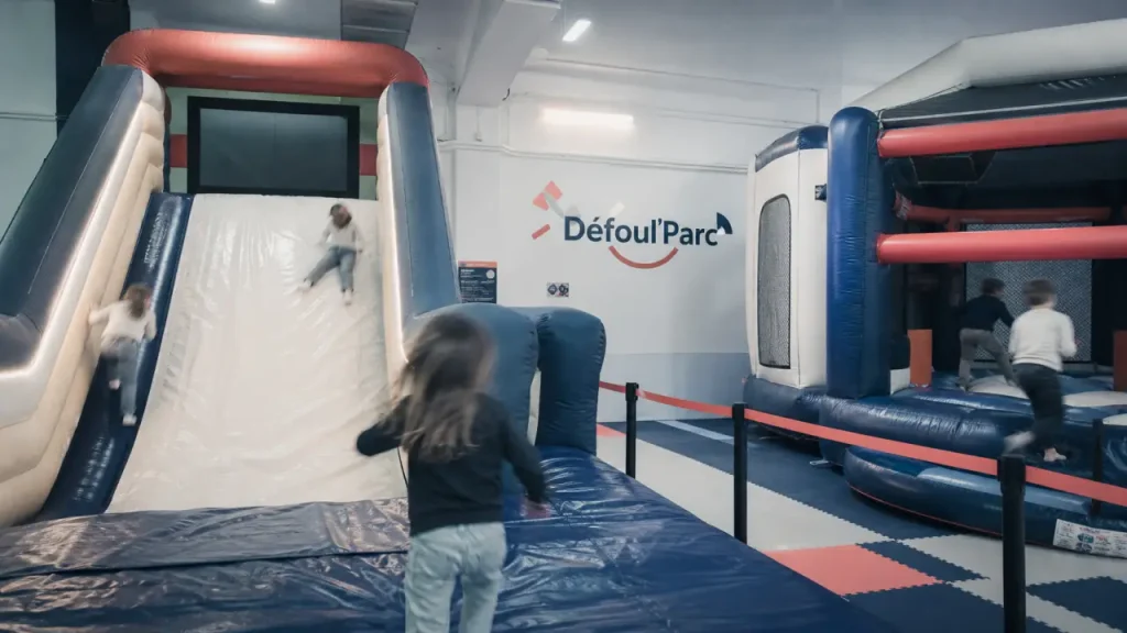 Défoul&rsquo;Parc à Morlaix, 1300 m² de jeux indoor pour les 2 à 12 ans